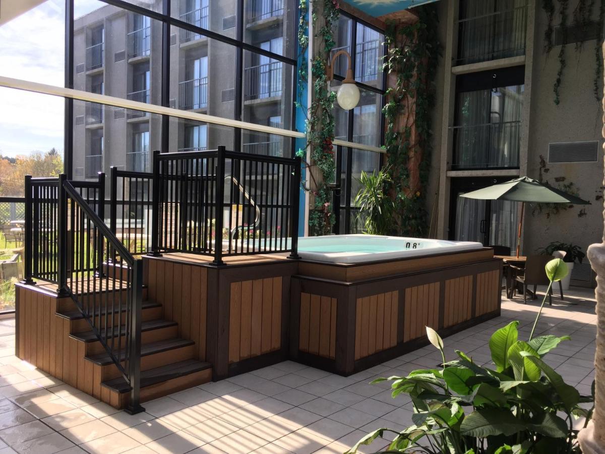 拉萨格奈 - 酒店及会议中心 Chicoutimi 外观 照片